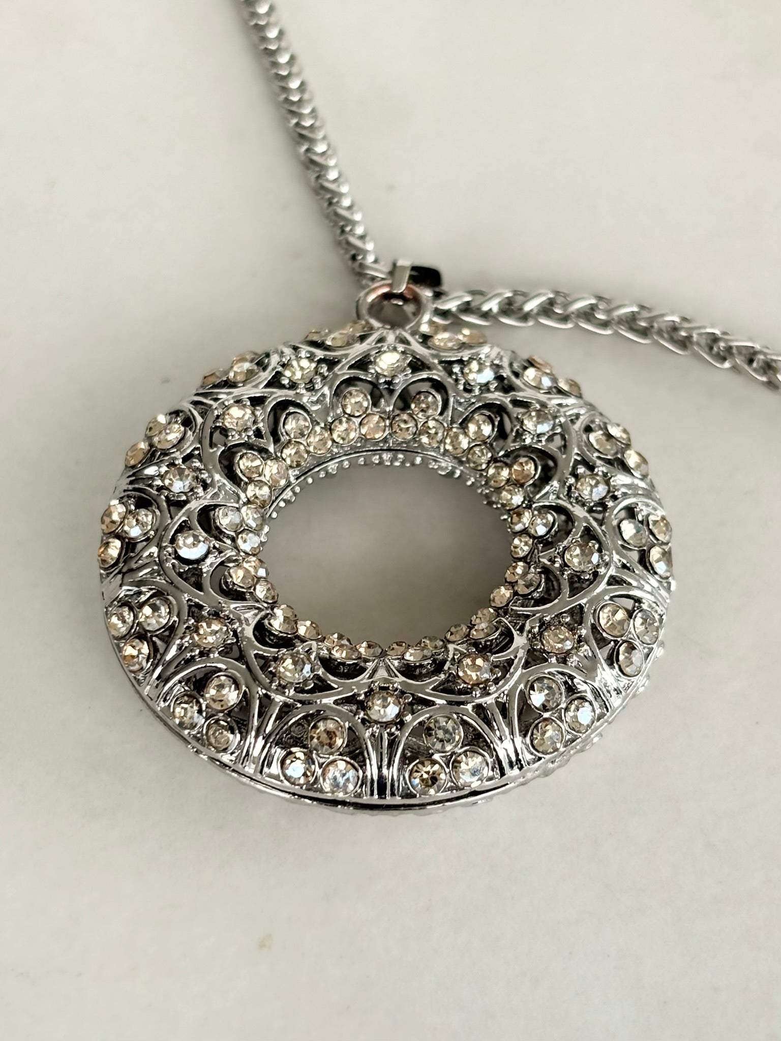 Silver Crystal Filigree Circle Pendant Necklace