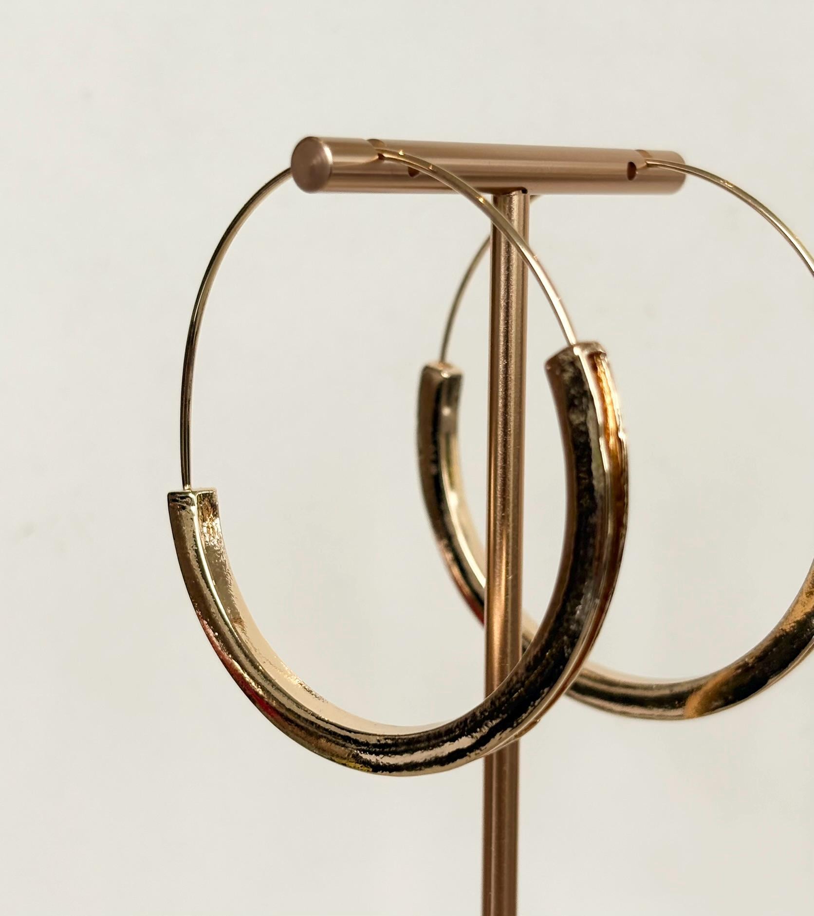Gold Minimalist Hoop Earrings